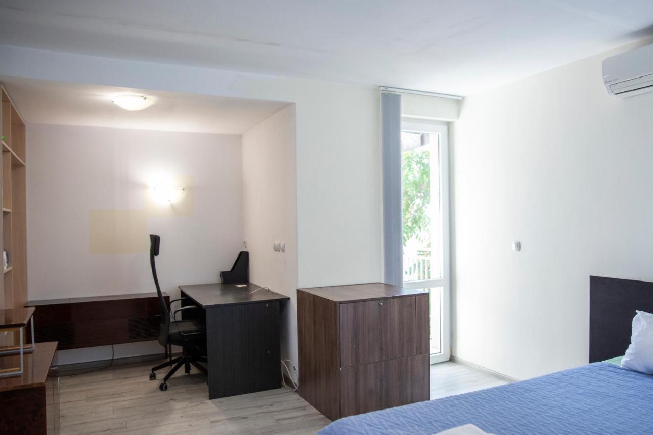 Roman Stadium Apartments Plovdiv Ngoại thất bức ảnh